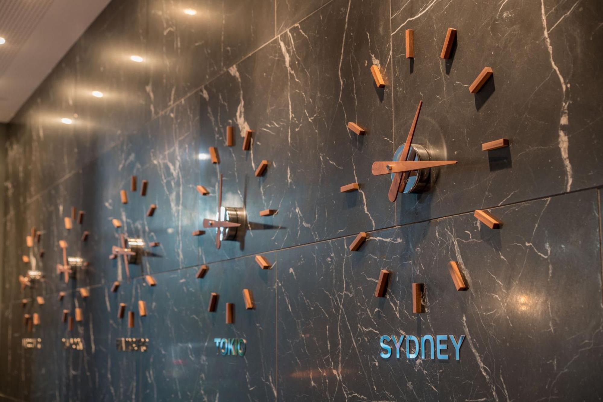 Motel One Hamburg Airport Bagian luar foto