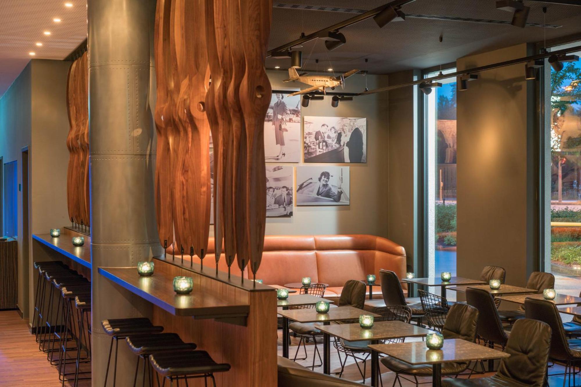 Motel One Hamburg Airport Bagian luar foto